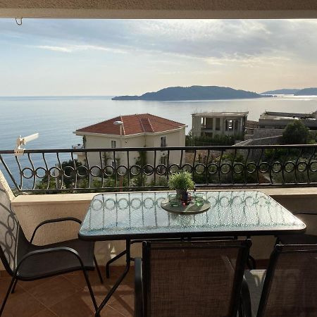 Apartment Blue Sveti Stefan Eksteriør bilde