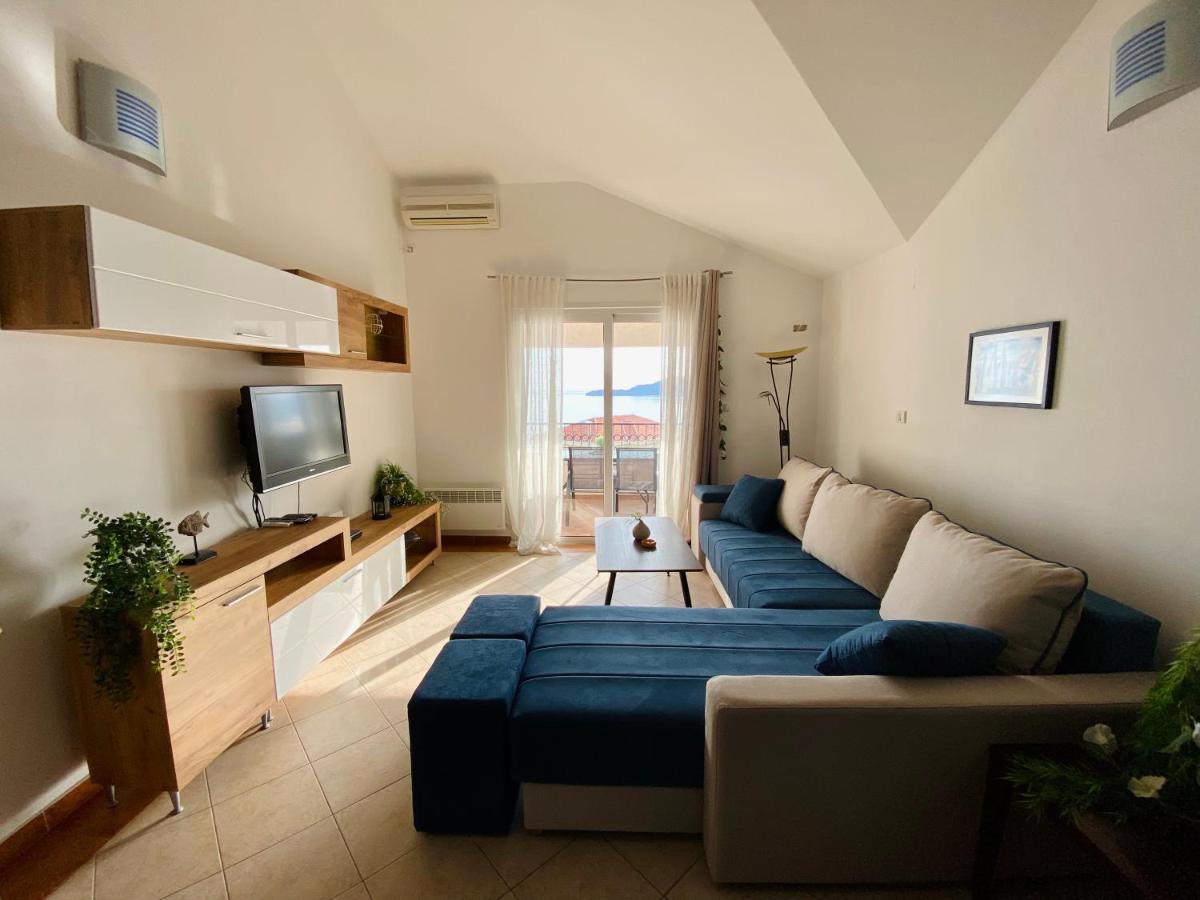 Apartment Blue Sveti Stefan Eksteriør bilde